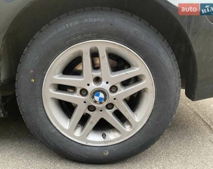 Черный БМВ 3 Серия, объемом двигателя 1.8 л и пробегом 337 тыс. км за 4500 $, фото 8 на Automoto.ua