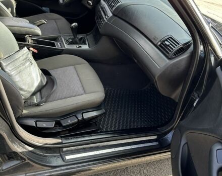 Чорний БМВ 3 Серія, об'ємом двигуна 2 л та пробігом 230 тис. км за 2999 $, фото 17 на Automoto.ua