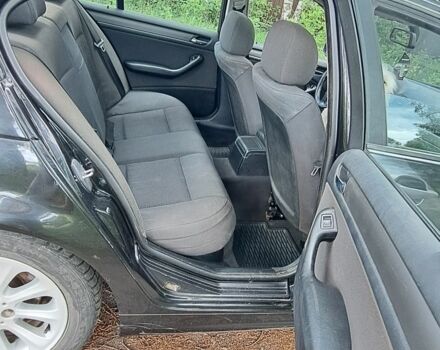 Черный БМВ 3 Серия, объемом двигателя 2 л и пробегом 267 тыс. км за 4300 $, фото 3 на Automoto.ua