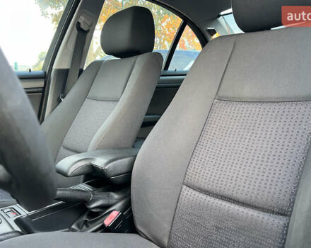 Черный БМВ 3 Серия, объемом двигателя 1.8 л и пробегом 210 тыс. км за 5300 $, фото 18 на Automoto.ua