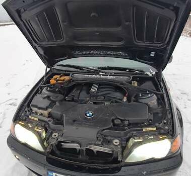 Чорний БМВ 3 Серія, об'ємом двигуна 1.8 л та пробігом 326 тис. км за 5400 $, фото 15 на Automoto.ua