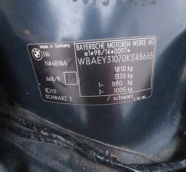 Чорний БМВ 3 Серія, об'ємом двигуна 1.8 л та пробігом 326 тис. км за 5400 $, фото 12 на Automoto.ua