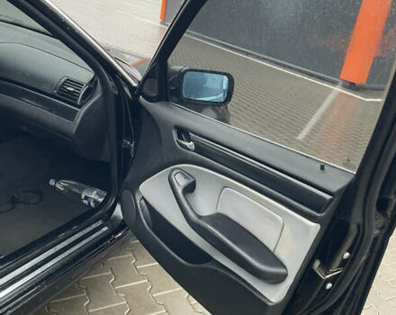 Черный БМВ 3 Серия, объемом двигателя 2 л и пробегом 292 тыс. км за 4800 $, фото 26 на Automoto.ua