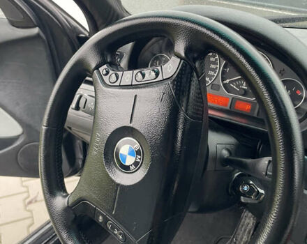 Черный БМВ 3 Серия, объемом двигателя 2 л и пробегом 292 тыс. км за 4800 $, фото 25 на Automoto.ua