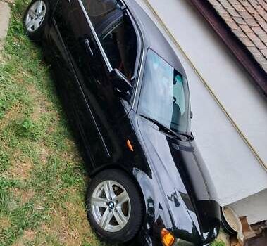 Чорний БМВ 3 Серія, об'ємом двигуна 1.8 л та пробігом 326 тис. км за 5400 $, фото 6 на Automoto.ua