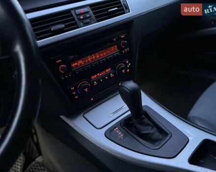 Чорний БМВ 3 Серія, об'ємом двигуна 2 л та пробігом 306 тис. км за 6800 $, фото 18 на Automoto.ua