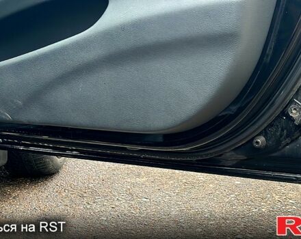 Черный БМВ 3 Серия, объемом двигателя 2 л и пробегом 135 тыс. км за 6900 $, фото 12 на Automoto.ua