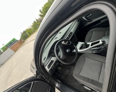 Чорний БМВ 3 Серія, об'ємом двигуна 2 л та пробігом 240 тис. км за 5500 $, фото 9 на Automoto.ua