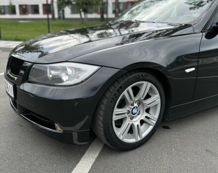 Черный БМВ 3 Серия, объемом двигателя 2 л и пробегом 280 тыс. км за 7200 $, фото 4 на Automoto.ua