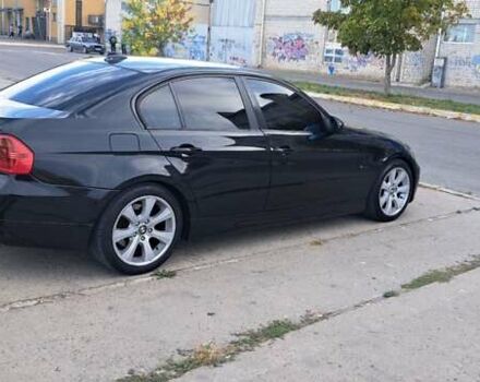 Черный БМВ 3 Серия, объемом двигателя 2.5 л и пробегом 333 тыс. км за 7999 $, фото 7 на Automoto.ua