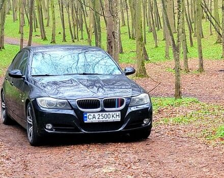 Черный БМВ 3 Серия, объемом двигателя 2 л и пробегом 300 тыс. км за 8000 $, фото 2 на Automoto.ua