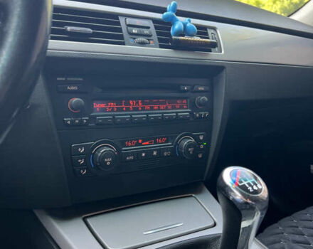 Чорний БМВ 3 Серія, об'ємом двигуна 2 л та пробігом 258 тис. км за 7500 $, фото 15 на Automoto.ua