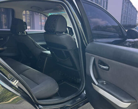 Чорний БМВ 3 Серія, об'ємом двигуна 2 л та пробігом 258 тис. км за 7500 $, фото 14 на Automoto.ua