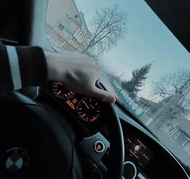 Чорний БМВ 3 Серія, об'ємом двигуна 2 л та пробігом 333 тис. км за 6999 $, фото 19 на Automoto.ua