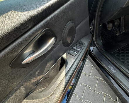 Чорний БМВ 3 Серія, об'ємом двигуна 3 л та пробігом 168 тис. км за 5555 $, фото 30 на Automoto.ua