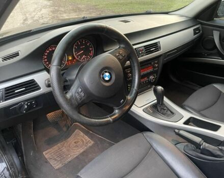 Черный БМВ 3 Серия, объемом двигателя 2.5 л и пробегом 200 тыс. км за 5999 $, фото 6 на Automoto.ua