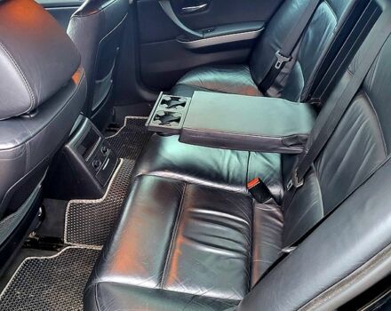 Черный БМВ 3 Серия, объемом двигателя 2 л и пробегом 300 тыс. км за 8000 $, фото 6 на Automoto.ua