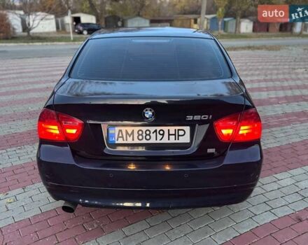 Черный БМВ 3 Серия, объемом двигателя 2 л и пробегом 324 тыс. км за 5600 $, фото 7 на Automoto.ua