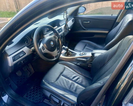 Черный БМВ 3 Серия, объемом двигателя 2 л и пробегом 300 тыс. км за 6000 $, фото 4 на Automoto.ua