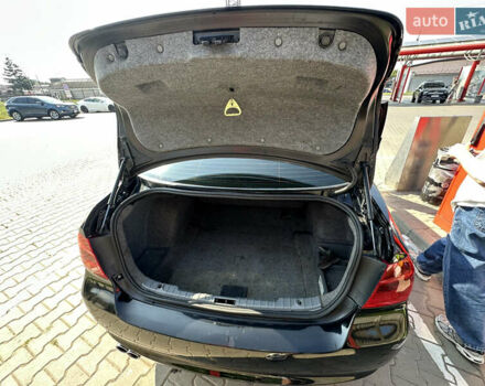 Чорний БМВ 3 Серія, об'ємом двигуна 3 л та пробігом 168 тис. км за 5555 $, фото 21 на Automoto.ua