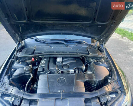 Черный БМВ 3 Серия, объемом двигателя 2 л и пробегом 300 тыс. км за 6000 $, фото 6 на Automoto.ua