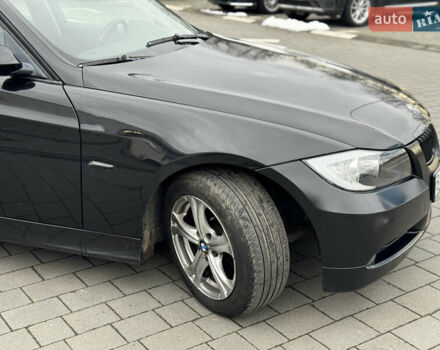 Черный БМВ 3 Серия, объемом двигателя 2 л и пробегом 203 тыс. км за 5350 $, фото 9 на Automoto.ua