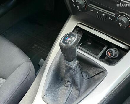 Черный БМВ 3 Серия, объемом двигателя 2 л и пробегом 225 тыс. км за 7590 $, фото 19 на Automoto.ua