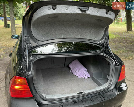 Черный БМВ 3 Серия, объемом двигателя 2 л и пробегом 286 тыс. км за 6950 $, фото 34 на Automoto.ua