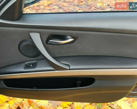 БМВ 3 Серия 2006 в Киеве на Automoto.ua Черный БМВ 3 Серия, объемом двигателя 2 л и пробегом 328 тыс. км за 7790 $, фото 27 на Automoto.ua