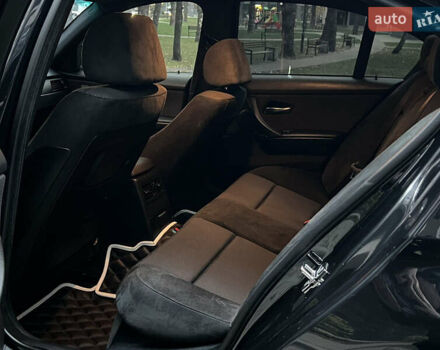Чорний БМВ 3 Серія, об'ємом двигуна 3 л та пробігом 205 тис. км за 6999 $, фото 17 на Automoto.ua
