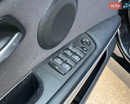 Чорний БМВ 3 Серія, об'ємом двигуна 2 л та пробігом 225 тис. км за 7590 $, фото 28 на Automoto.ua