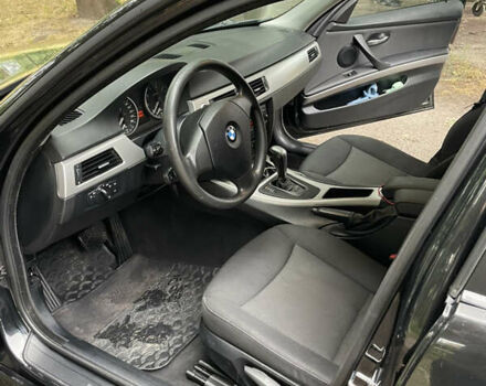 Черный БМВ 3 Серия, объемом двигателя 2 л и пробегом 286 тыс. км за 6950 $, фото 33 на Automoto.ua