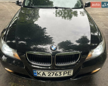 Черный БМВ 3 Серия, объемом двигателя 2 л и пробегом 286 тыс. км за 6950 $, фото 7 на Automoto.ua