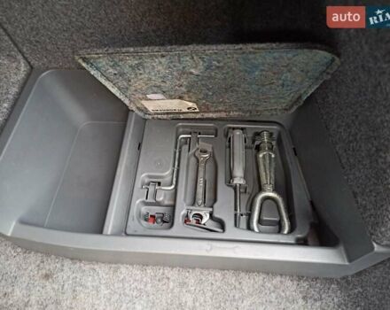 Черный БМВ 3 Серия, объемом двигателя 2 л и пробегом 184 тыс. км за 8600 $, фото 23 на Automoto.ua