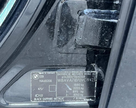 Черный БМВ 3 Серия, объемом двигателя 2 л и пробегом 328 тыс. км за 6700 $, фото 19 на Automoto.ua