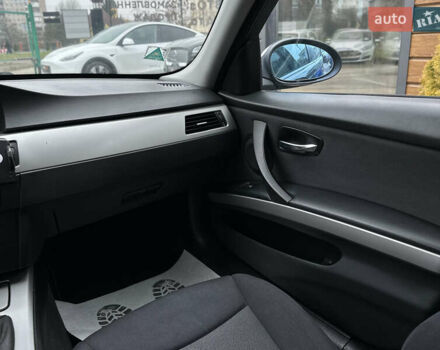 Черный БМВ 3 Серия, объемом двигателя 2 л и пробегом 278 тыс. км за 8900 $, фото 41 на Automoto.ua