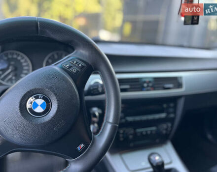 Черный БМВ 3 Серия, объемом двигателя 2 л и пробегом 328 тыс. км за 6700 $, фото 13 на Automoto.ua