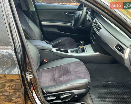 БМВ 3 Серия 2006 в Киеве на Automoto.ua Черный БМВ 3 Серия, объемом двигателя 2 л и пробегом 328 тыс. км за 7790 $, фото 26 на Automoto.ua