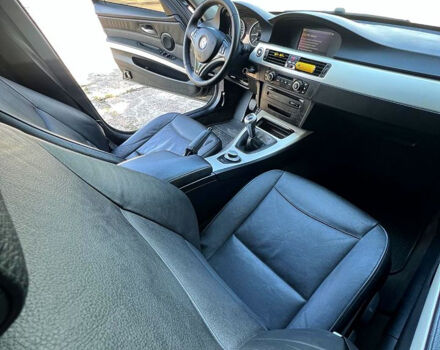 Черный БМВ 3 Серия, объемом двигателя 2 л и пробегом 230 тыс. км за 6200 $, фото 8 на Automoto.ua