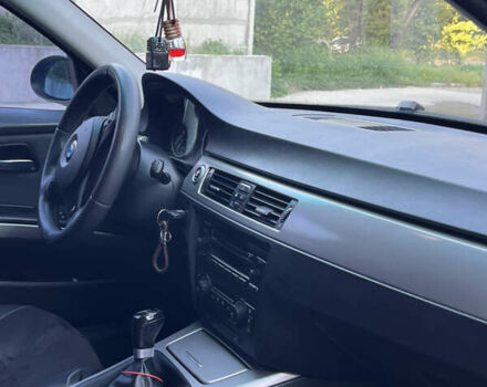 Черный БМВ 3 Серия, объемом двигателя 2 л и пробегом 328 тыс. км за 6700 $, фото 31 на Automoto.ua