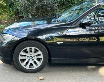 Черный БМВ 3 Серия, объемом двигателя 2 л и пробегом 225 тыс. км за 7590 $, фото 5 на Automoto.ua