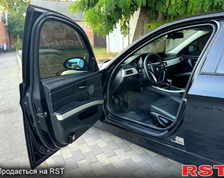 Черный БМВ 3 Серия, объемом двигателя 2 л и пробегом 230 тыс. км за 4900 $, фото 5 на Automoto.ua