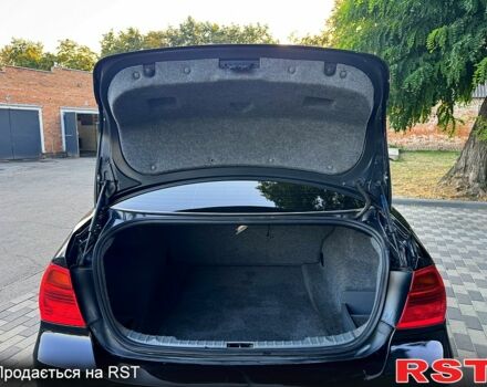 Черный БМВ 3 Серия, объемом двигателя 2 л и пробегом 230 тыс. км за 4900 $, фото 8 на Automoto.ua