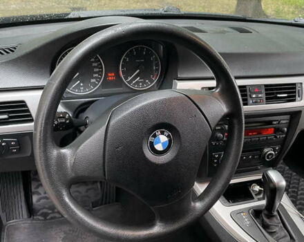 Черный БМВ 3 Серия, объемом двигателя 2 л и пробегом 286 тыс. км за 6950 $, фото 41 на Automoto.ua