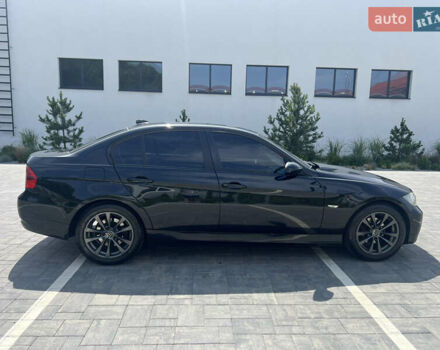 Черный БМВ 3 Серия, объемом двигателя 2 л и пробегом 300 тыс. км за 3500 $, фото 2 на Automoto.ua