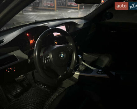БМВ 3 Серия 2007 в Киеве на Automoto.ua Черный БМВ 3 Серия, объемом двигателя 2 л и пробегом 400 тыс. км за 7300 $, фото 6 на Automoto.ua