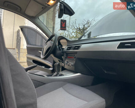 Чорний БМВ 3 Серія, об'ємом двигуна 2 л та пробігом 318 тис. км за 6999 $, фото 48 на Automoto.ua