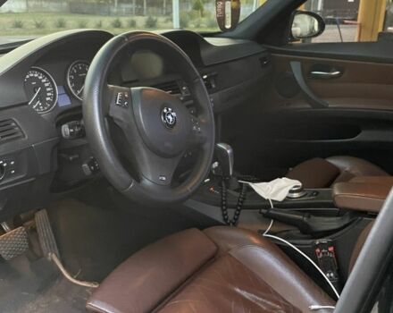 Черный БМВ 3 Серия, объемом двигателя 3 л и пробегом 212 тыс. км за 8250 $, фото 6 на Automoto.ua