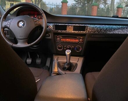 Чорний БМВ 3 Серія, об'ємом двигуна 2 л та пробігом 243 тис. км за 5500 $, фото 7 на Automoto.ua