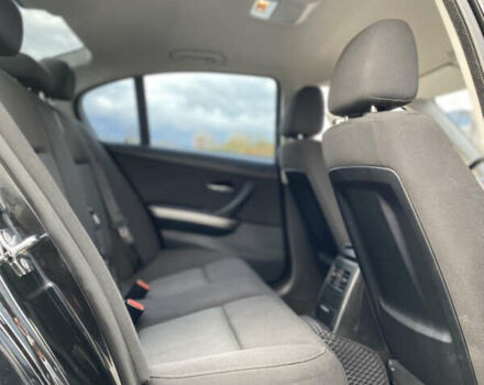 Черный БМВ 3 Серия, объемом двигателя 2 л и пробегом 233 тыс. км за 6700 $, фото 22 на Automoto.ua